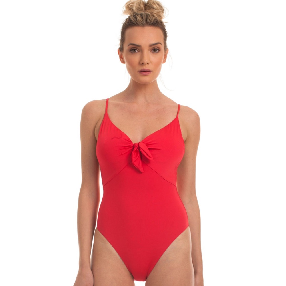 HIGH LEG ONE PIECE SWIMSUIT